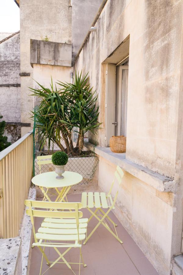 Apartamento Le Palais Du Chene Noir - Hypercentre - Calme - Wifi Gratuit Aviñón Exterior foto